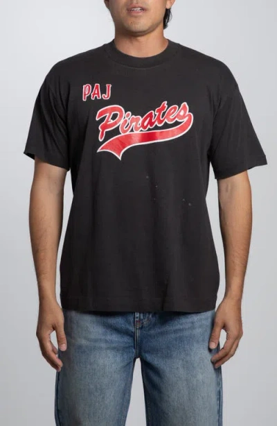 Elwood Vintage Paj Pirates Tee In Black