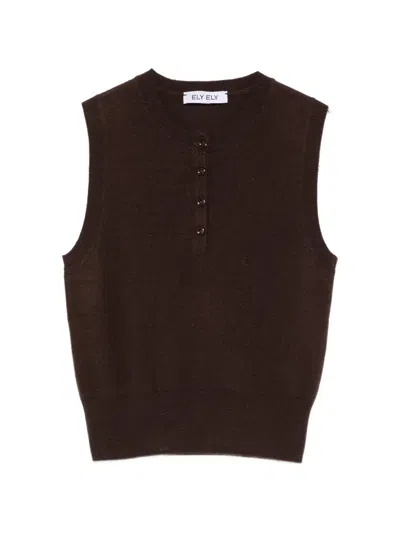 Ely Ely Button-placket Sleeveless Vest In Brown