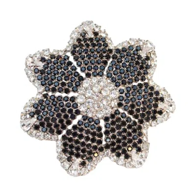 Pre-owned Emanuel Ungaro Black And White Brooch In Silver Plated