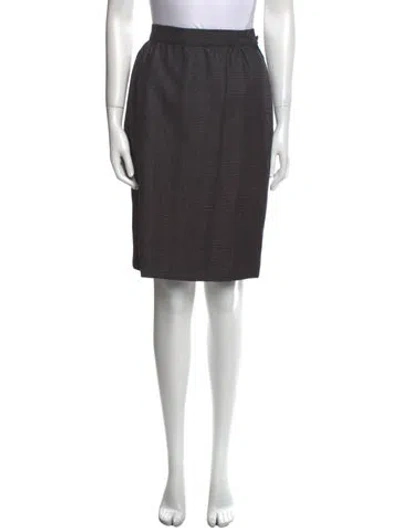 Pre-owned Emanuel Ungaro Knee-length Skirt In Black