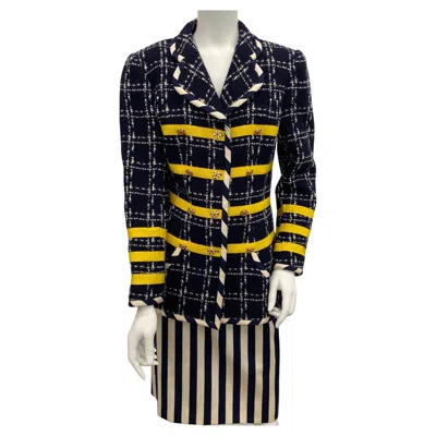 Pre-owned Emanuel Ungaro Parallele 1990's Navy Boucle Jacket With Skirt - Size 12 In Blue