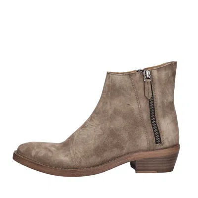 Emanuélle Vee Emanuelle Vee Boots Beige In Beige Chari