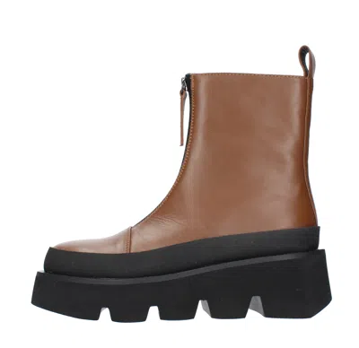 Emanuélle Vee Emanuelle Vee Boots Brown In Marrone Marroni