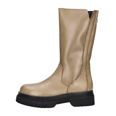 Emanuélle Vee Emanuelle Vee Brown Boots In Marrone Scuri