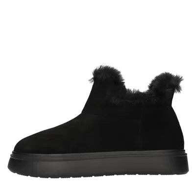 Emanuélle Vee Emanuelle Vee Boots In Black