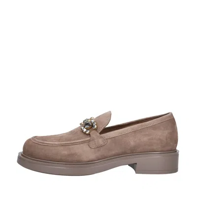 Emanuélle Vee Emanuelle Vee Low Shoes Beige In Beige Chari