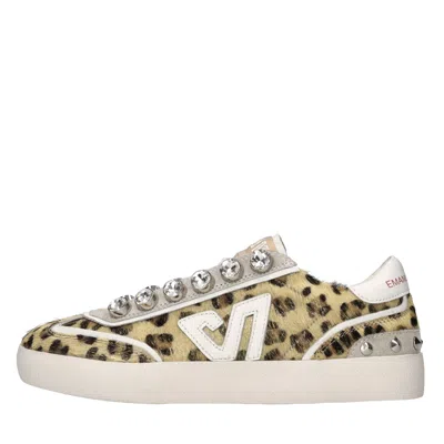 Emanuélle Vee Emanuelle Vee Sneakers In Gold