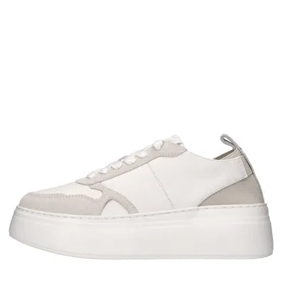 Emanuélle Vee Emanuelle Vee Sneakers In Multicolour