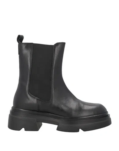 Emanuélle Vee Woman Ankle Boots Black Size 8 Leather