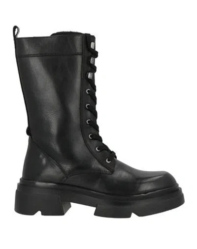 Emanuélle Vee Woman Ankle Boots Black Size 9 Leather