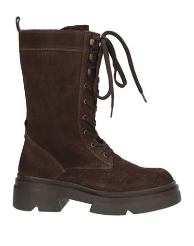 Emanuélle Vee Woman Ankle Boots Chocolate Brown Size 8 Leather
