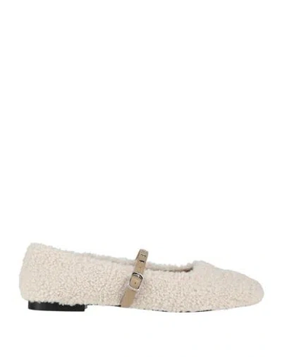 Emanuélle Vee Woman Ballet Flats Ivory Size 9 Textile Fibers In White