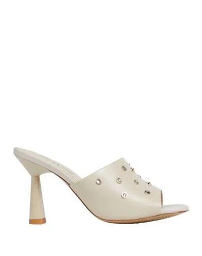 Emanuélle Vee Woman Sandals Ivory Size 6 Leather In White
