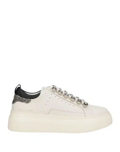 Emanuélle Vee Woman Sneakers Ivory Size 8 Leather, Synthetic Material In Neutral