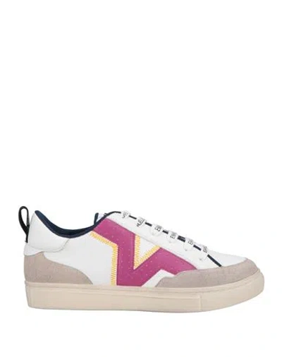 Emanuélle Vee Woman Sneakers Light Grey Size 10 Leather