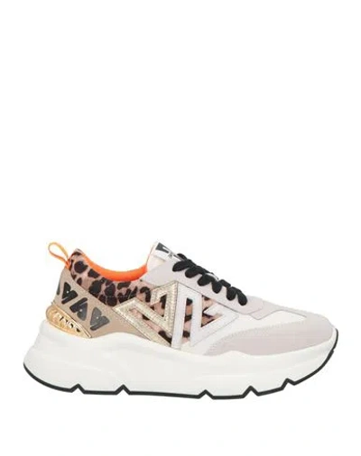 Emanuélle Vee Woman Sneakers Light Grey Size 8 Leather, Textile Fibers