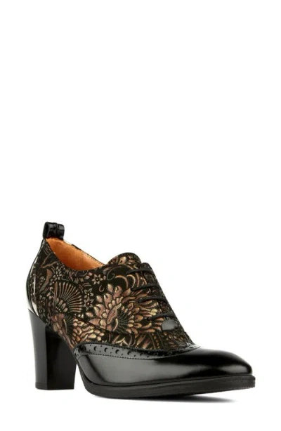 Embassy London Casino Block Heel Pump In Black