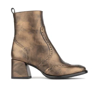 Embassy London Usa Women's Chloe - Burnished Gold
