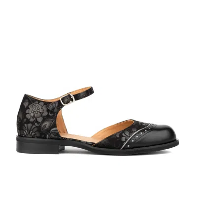 Embassy London Usa Women's Gigot - Black Emboss