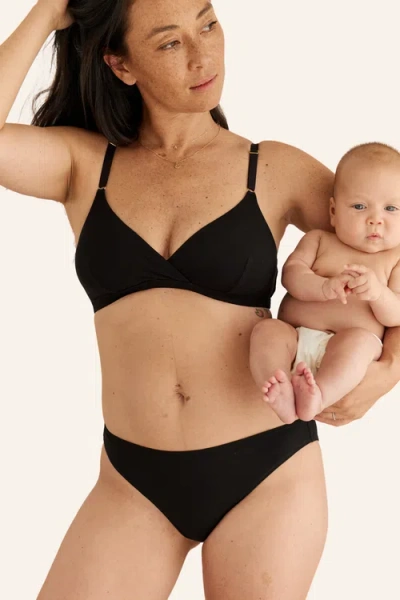 Embrace Soft-cup Nursing Bra In Black