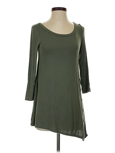 Pre-owned Emerald 3/4 Sleeve Top Green Scoop Neck Tops
