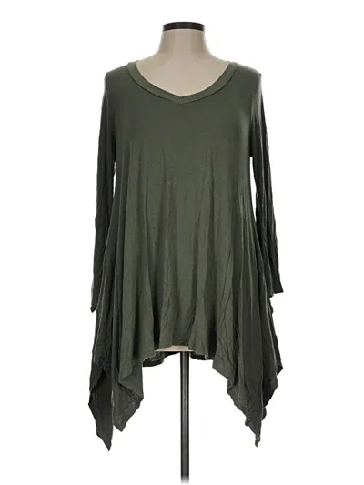 Pre-owned Emerald 3/4 Sleeve T-shirt In Green