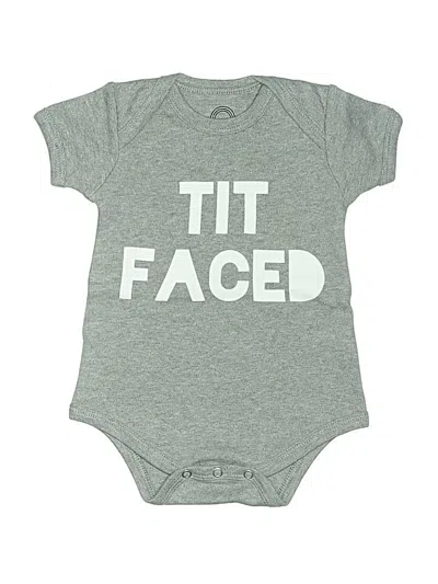 Pre-owned Emerson And Friends Babies' Short Sleeve Onesie In Gray