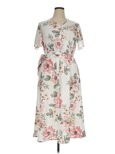 Pre-owned Emery Rose Casual Dress In Ivory