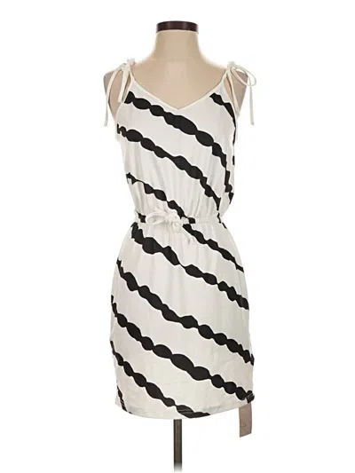 Pre-owned Emery Rose Cocktail Dress In Ivory