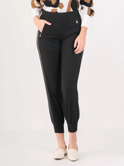 Emily Mccarthy Downtown Jogger In Black