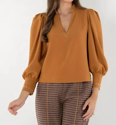 Emily Mccarthy Hampton Top In Brown Sugar