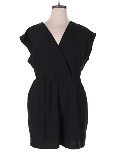 Pre-owned Emma & Michele Romper In Black