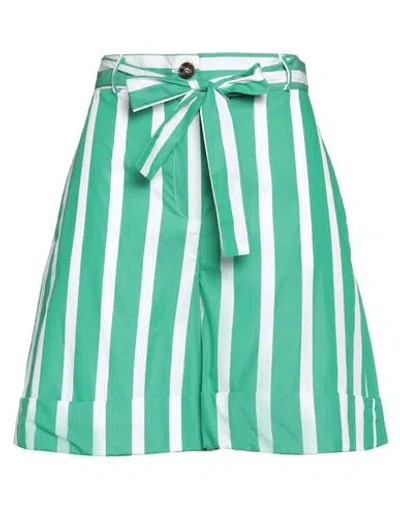 Emme By Marella Woman Shorts & Bermuda Shorts Green Size 4 Cotton