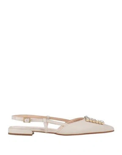 Emmeline Woman Ballet Flats Off White Size 8 Leather