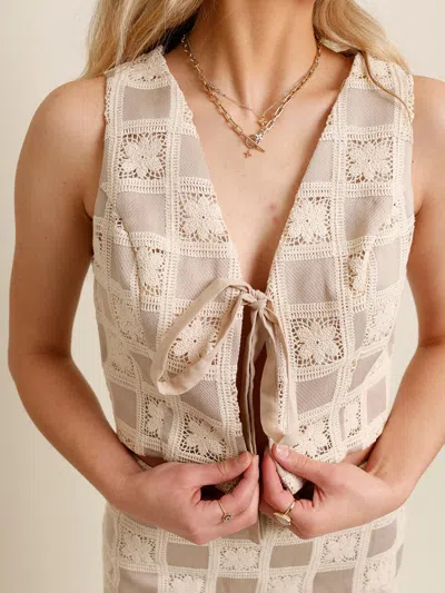 Emory Park Sleeveless Crochet Tie-front Top In Beige In Animal Print