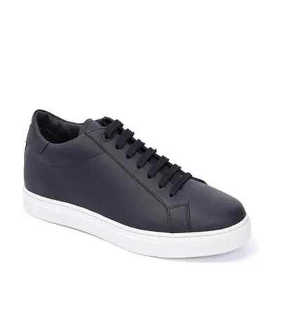 Emporio Armani Dark Blue Low-top Casual Sneakers In Black
