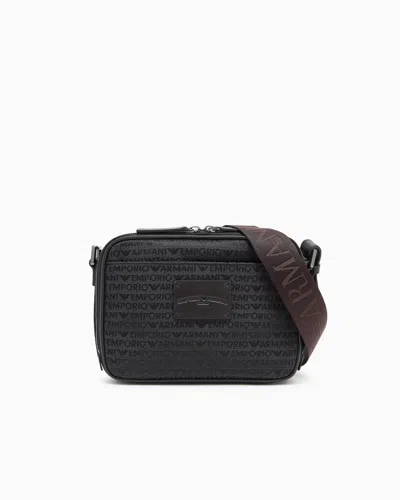 Emporio Armani Étui Pour Appareil Photo À Bandoulière En Tissu Jacquard Monogramme