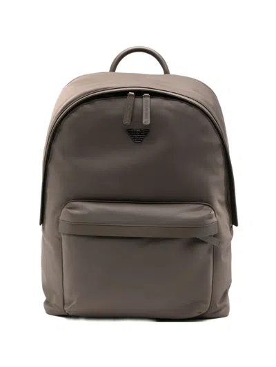 Emporio Armani Rucksack Mit Logo-schild In Brown