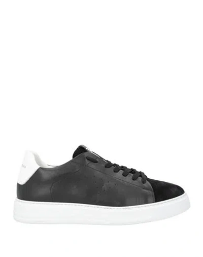 Emporio Armani Man Sneakers Black Size 7 Calfskin