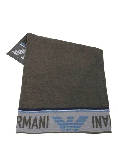 Emporio Armani Maxi Logo Side Logo Scarf In Verde