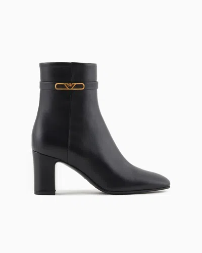 Emporio Armani Official Store Bottines En Nappa Avec Plaque Aigle In Noir