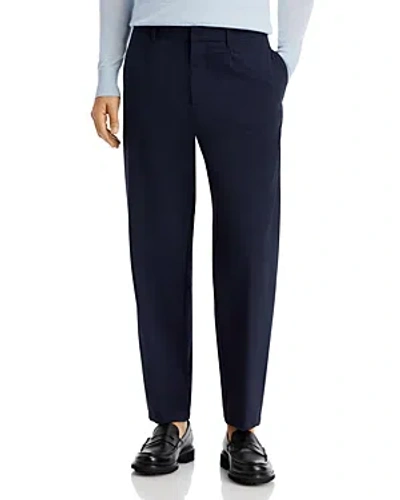 Emporio Armani Official Store Chinohose Mit Bundfalten Aus Seersucker-funktionsgewebe In Marineblau