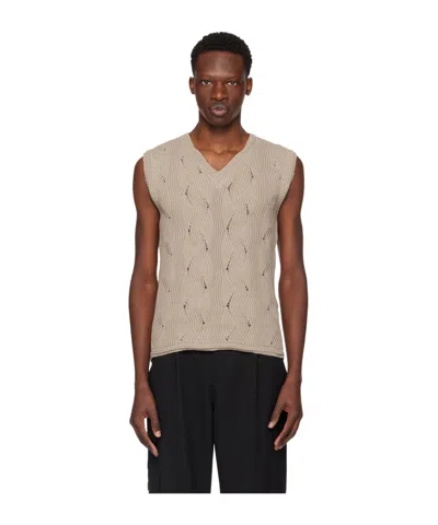 Emporio Armani Twisted Knitted Vest In Gray