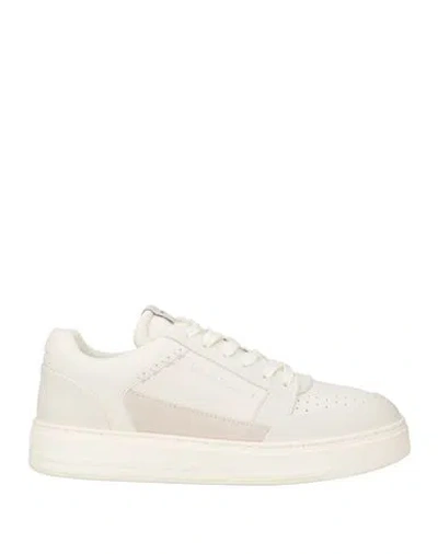 Emporio Armani Woman Sneakers Off White Size 7.5 Leather