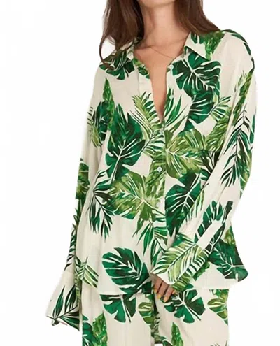 EN CREME LEAF PRINT TOP IN GREEN