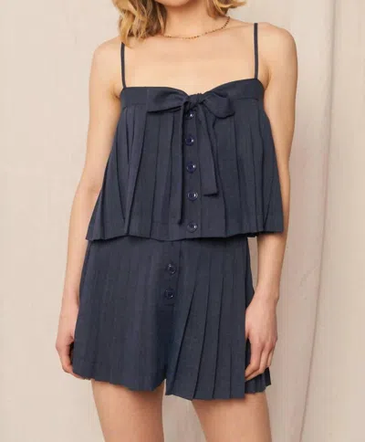 En Creme Pleated Bow Set In Navy In Blue