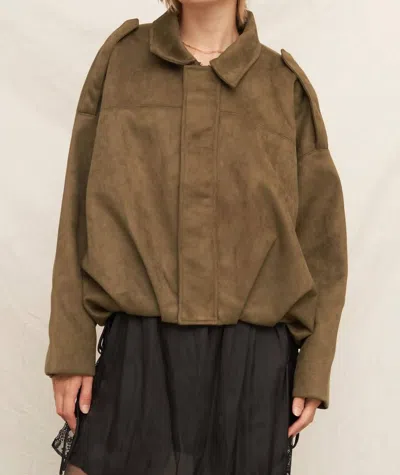 En Creme Suede Balloon Jacket In Olive In Brown