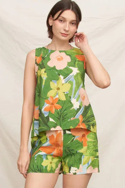 En Creme Tropical Floral Split Back Tank Top In Green