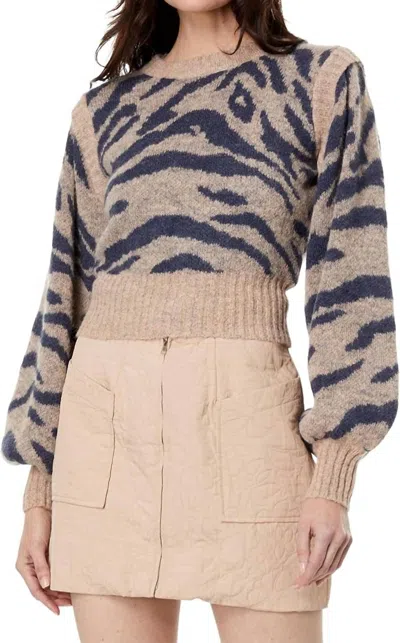 En Saison Animal Print Puff Sleeve Knit Pullover Sweater In Navy Multi