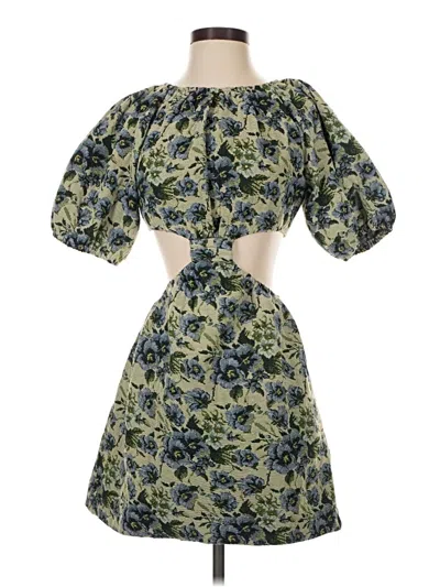 Pre-owned En Saison Cocktail Dress In Green